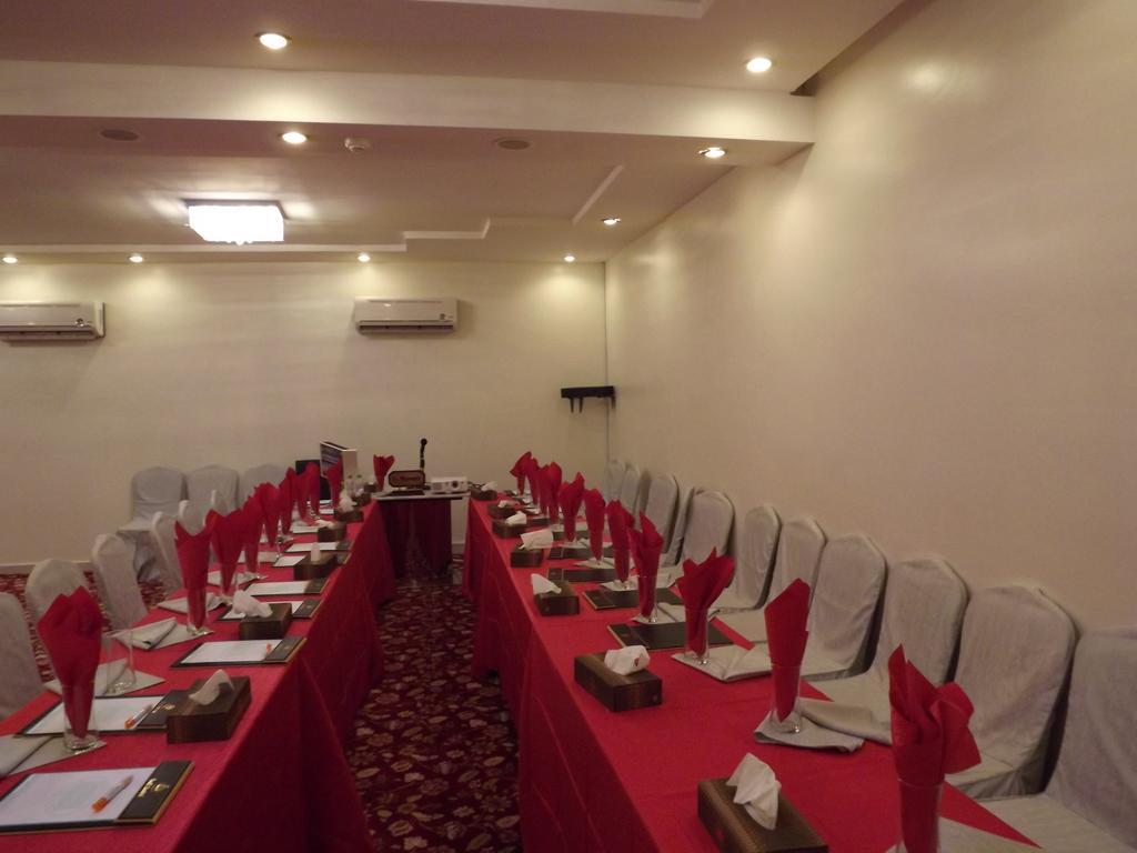 Sofi Hotel Даммам Екстер'єр фото